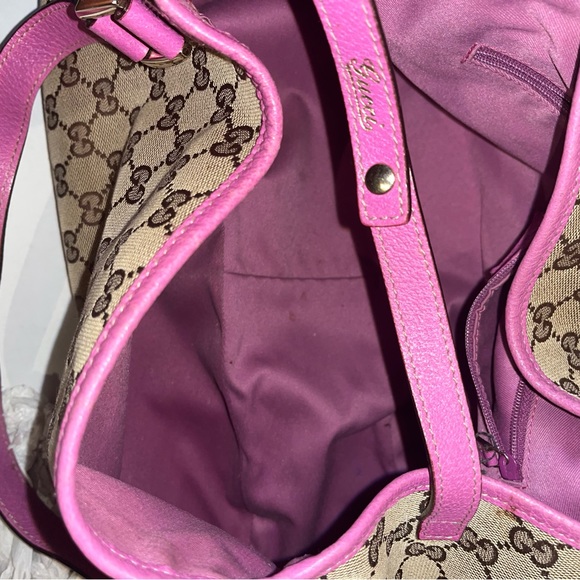 Gucci Bag - Picture 14 of 17